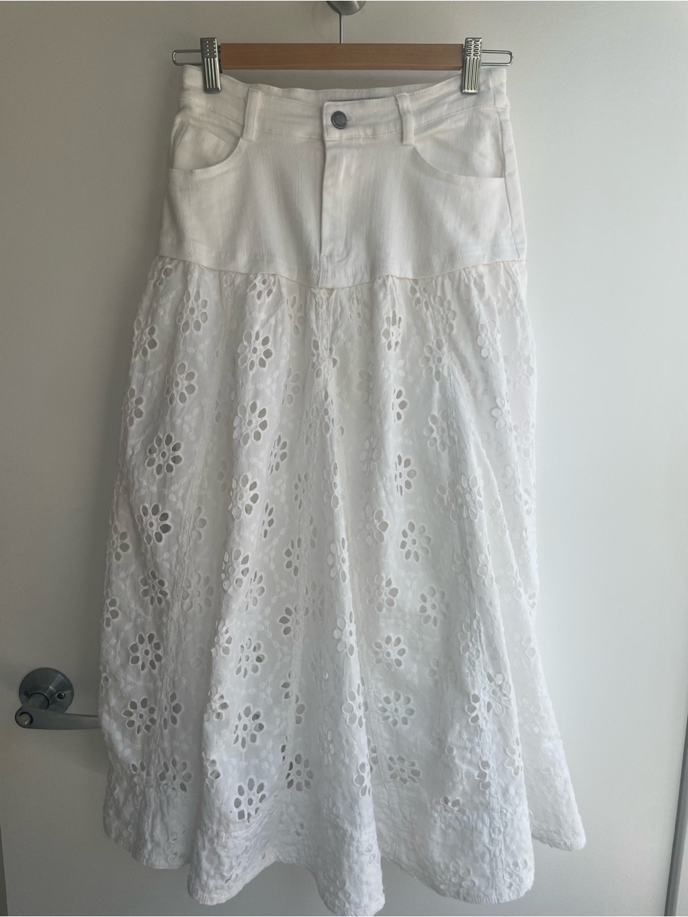 Anthropology Adina White Eyelet Maxi Skirt/Denim Mid-Drift by En Saison Sz S